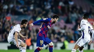 更是一场文 更是一场文